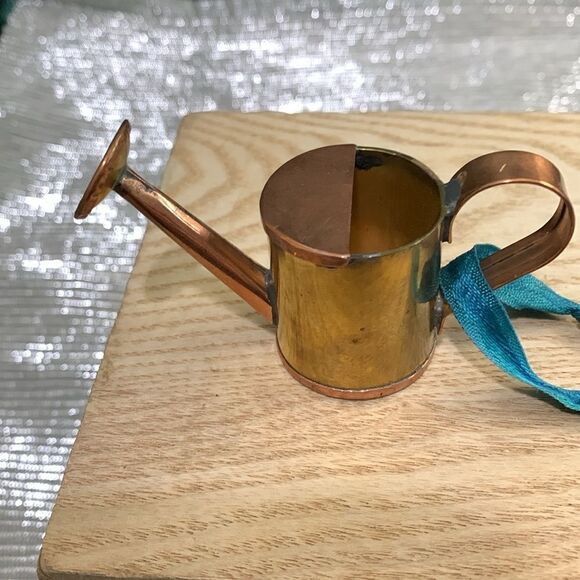 Vintage Copper Watering Can Christmas
Ornaments Made In India Set Of Four - Picture 5 of 17